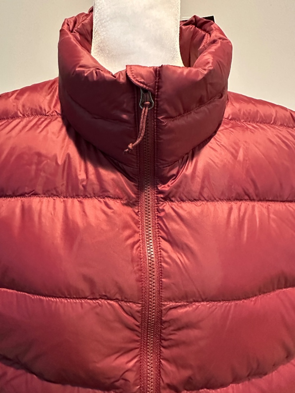 Eddie Bauer 650 Down Puffer Vest Womens PLUS SIZE 2X MAROON -- NEW WITH TAGS - Picture 2 of 11
